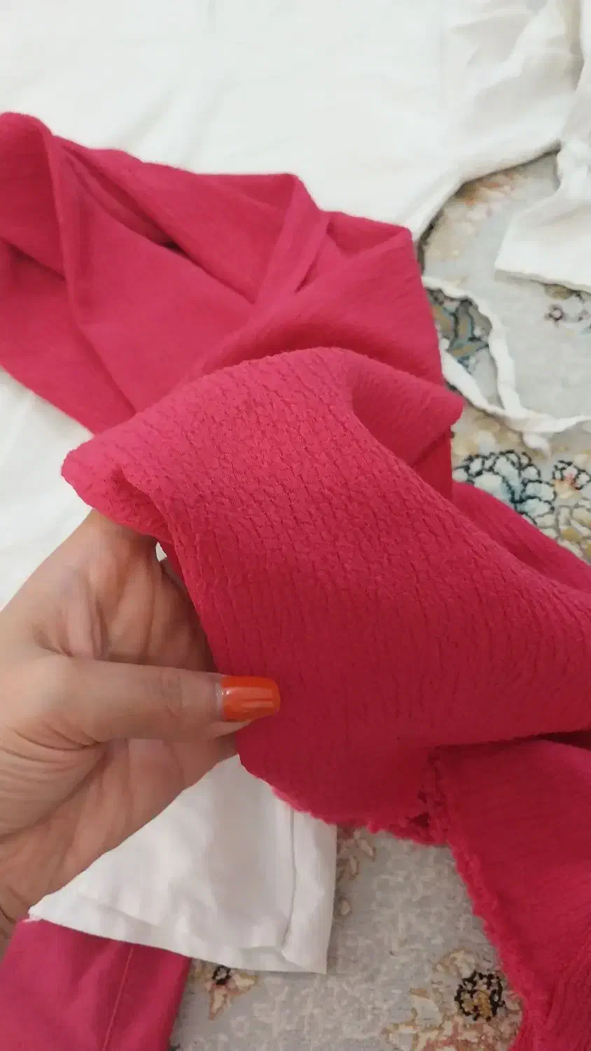 لباس زنانه|لباس|رشت, فخب|دیوار