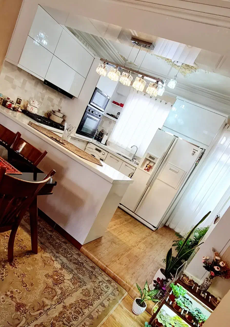 ۱۱۰ متری/ فول بازسازی/ سنددار/ واقع در نامجو|فروش آپارتمان|رشت, منظریه|دیوار