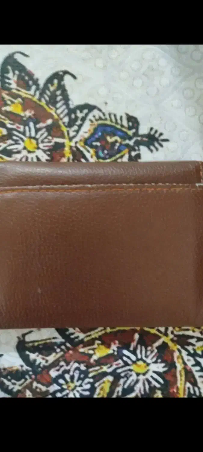 مدارک گم شده چابهار|اشیا|چابهار, |دیوار