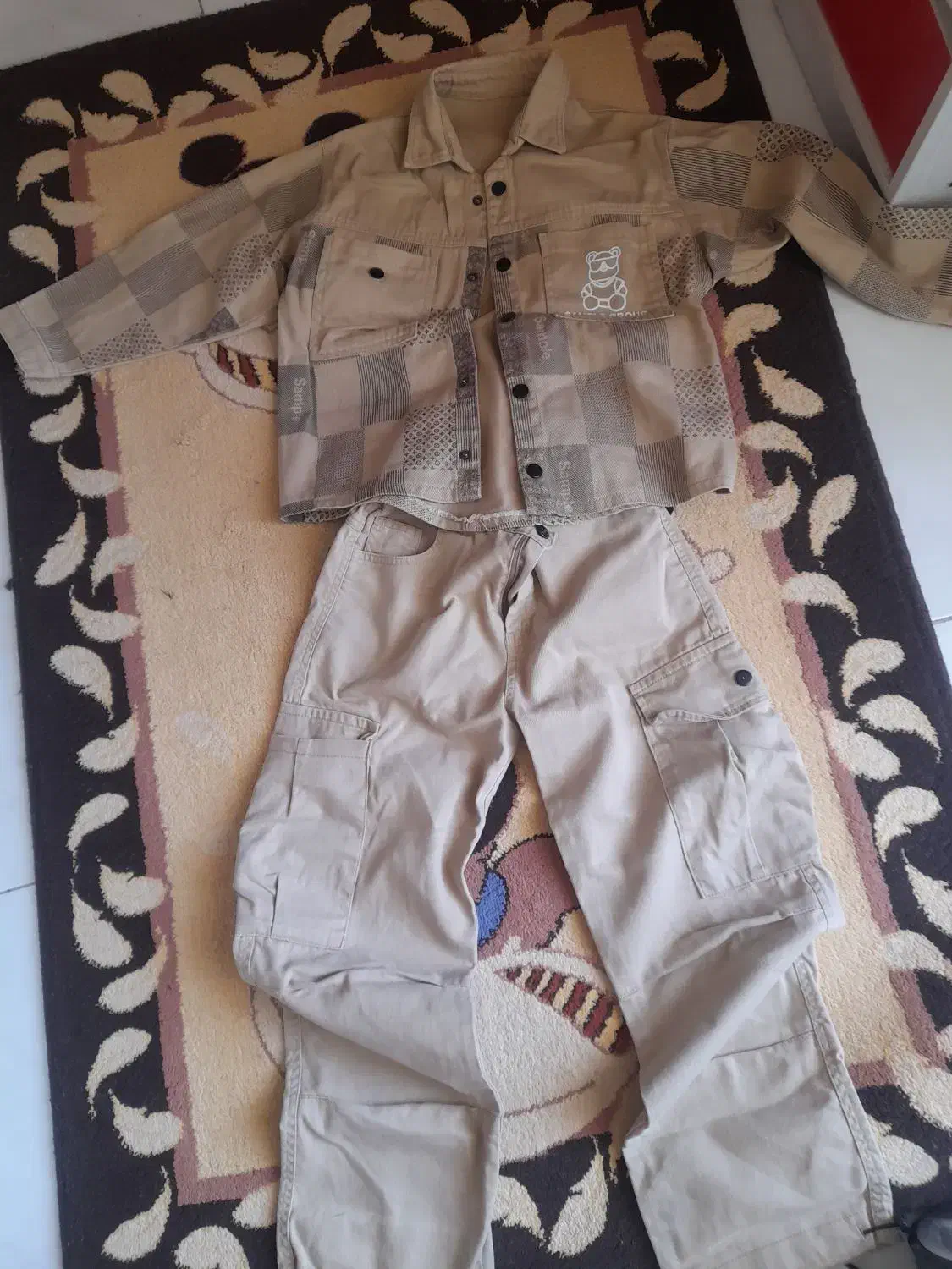 ست پاییزی|لباس|مشکیندشت, |دیوار