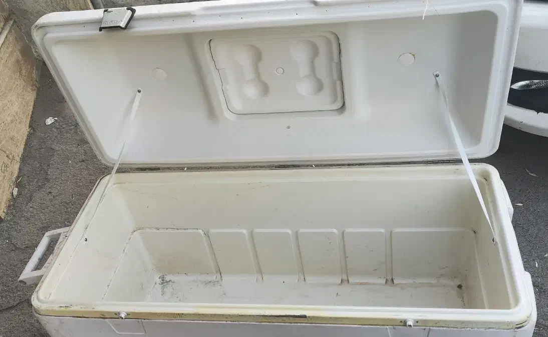 یخچال مسافرتی بزرگ اصل آمریکا مارک igloo توافقی|یخچال و فریزر|اراک, |دیوار