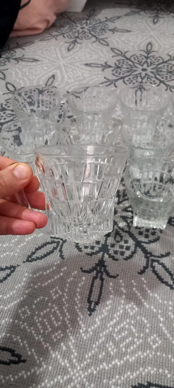 وسایل وظروف پذیرایی آشپزخانه و ۲۵عددشیشه رب|ظروف سرو و پذیرایی|نیشابور, مازول|دیوار