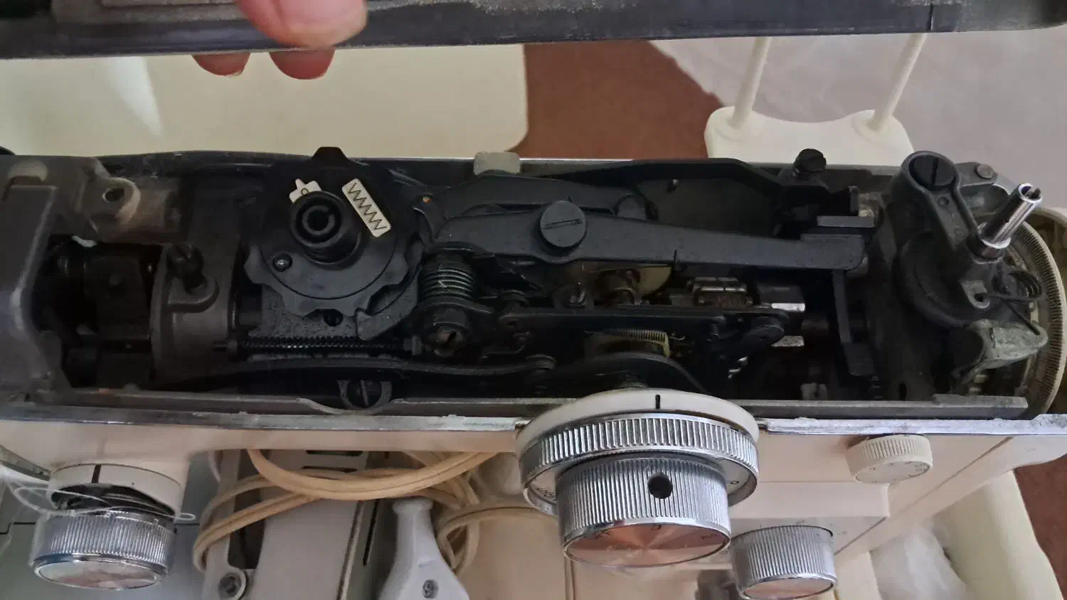 ژانومه۸۰۲|چرخ خیاطی و ریسندگی|قم, ولیعصر|دیوار