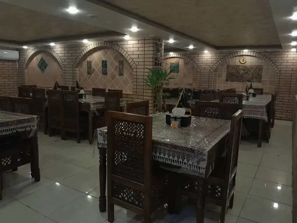 میز وصدنلی چوب|کافی‌شاپ و رستوران|شهرضا, |دیوار