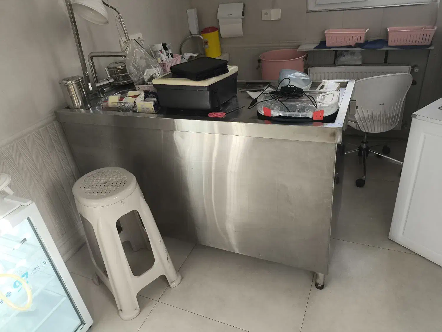 فروش وسایل کلینیک دامپزشکی به علت مهاجرت|پزشکی|قدس, شهرقدس|دیوار