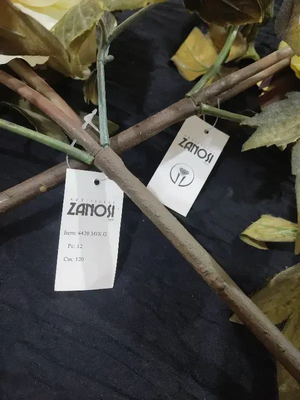 گل مصنوعی خارجی 4 شاخه|گل مصنوعی|محمدشهر, شهرک پیام (مهرالبرز)|دیوار