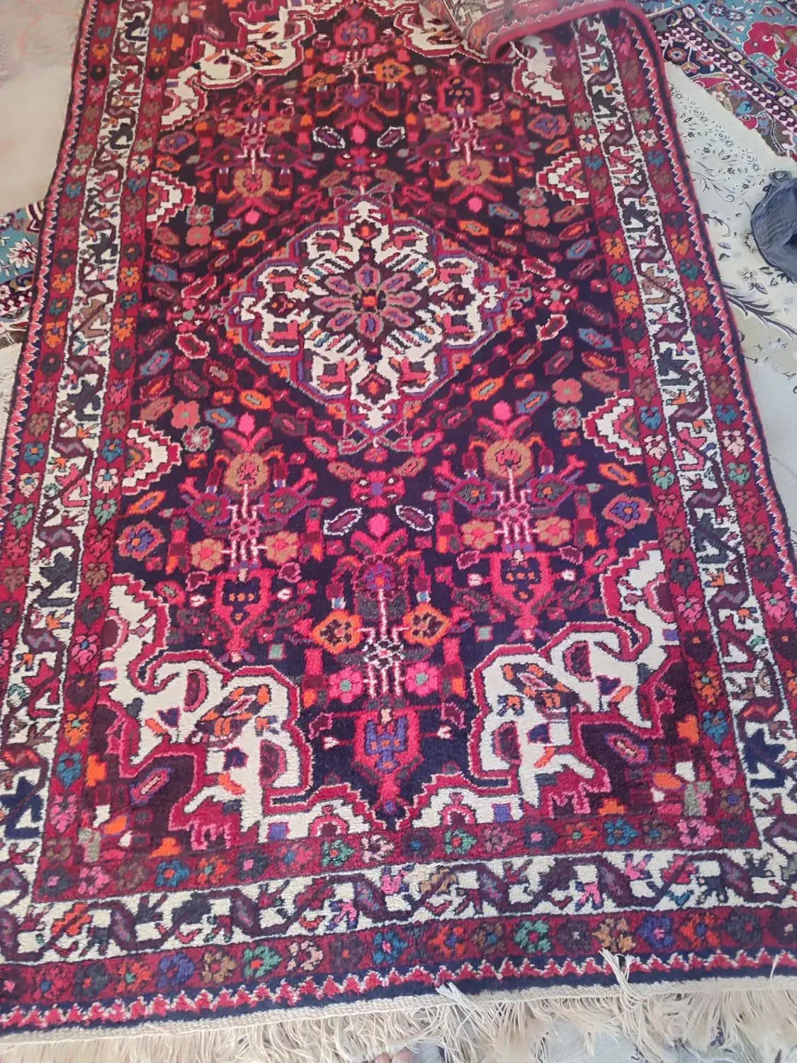 فرش دستباف|فرش|کرمانشاه, |دیوار