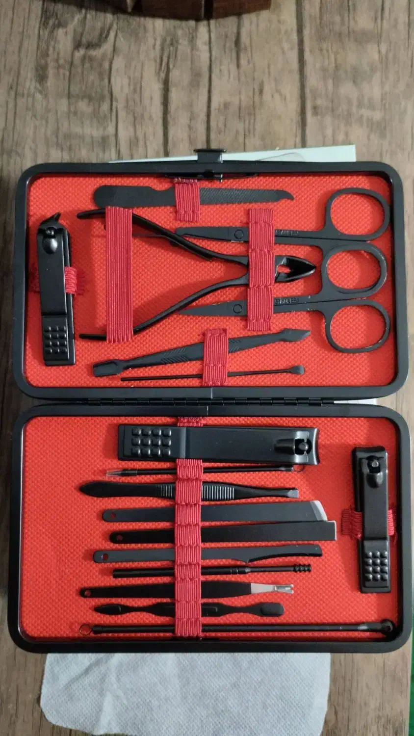 مانیکور|آرایشگاه و سالن‌های زیبایی|ابهر, |دیوار