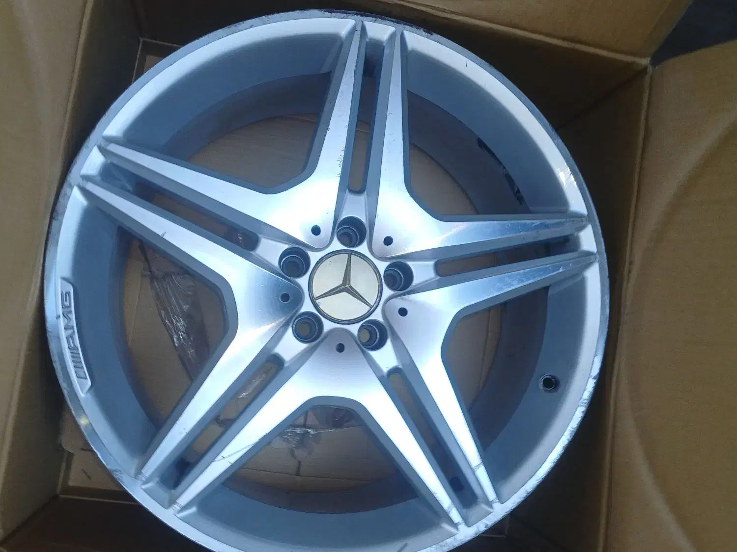 رینگبنزمدلAMG|قطعات یدکی و لوازم جانبی|رباطکریم, رباطکریم|دیوار