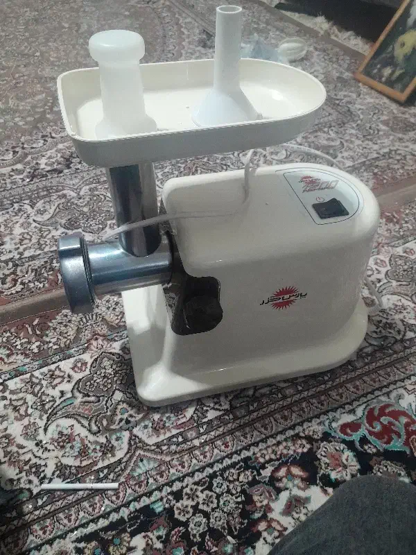 چرخ گوشت نو|خردکن، آسیاب، غذاساز|نیشابور, بکاول|دیوار