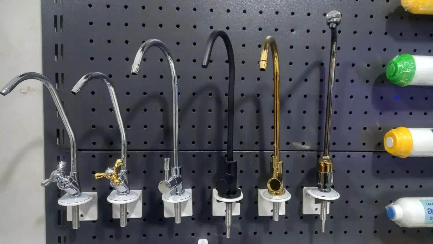 تصفیه اب نقد و چک تسفیه اب|آب‌سردکن و تصفیه آب|مشهد, کوشش|دیوار