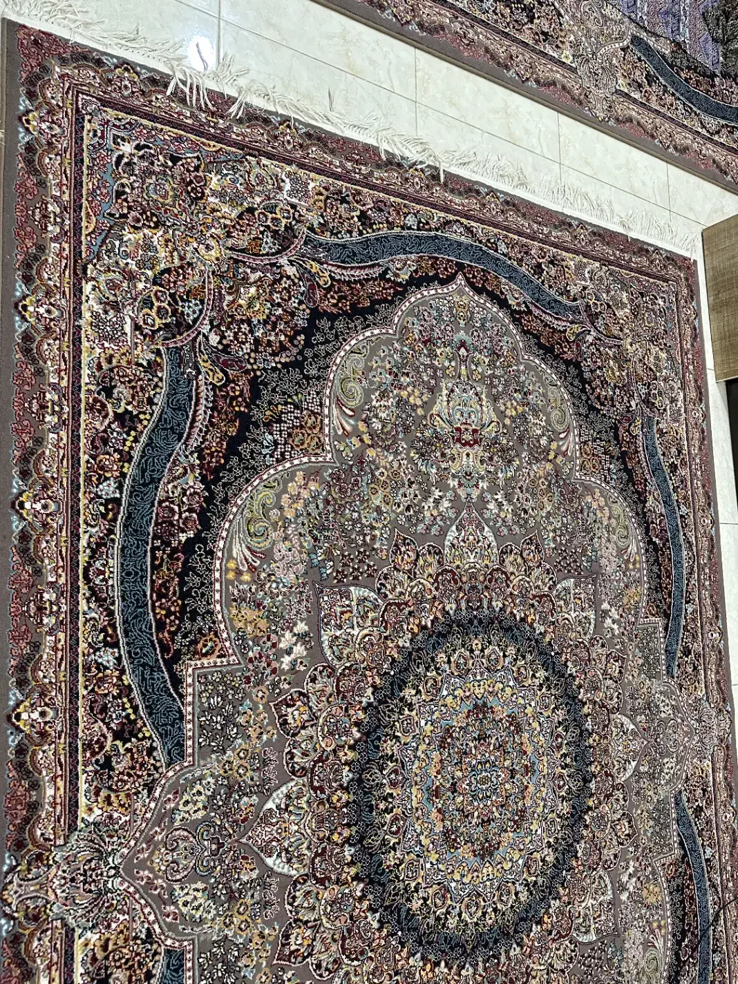 فرش|فرش|رشت, حافظ آباد|دیوار