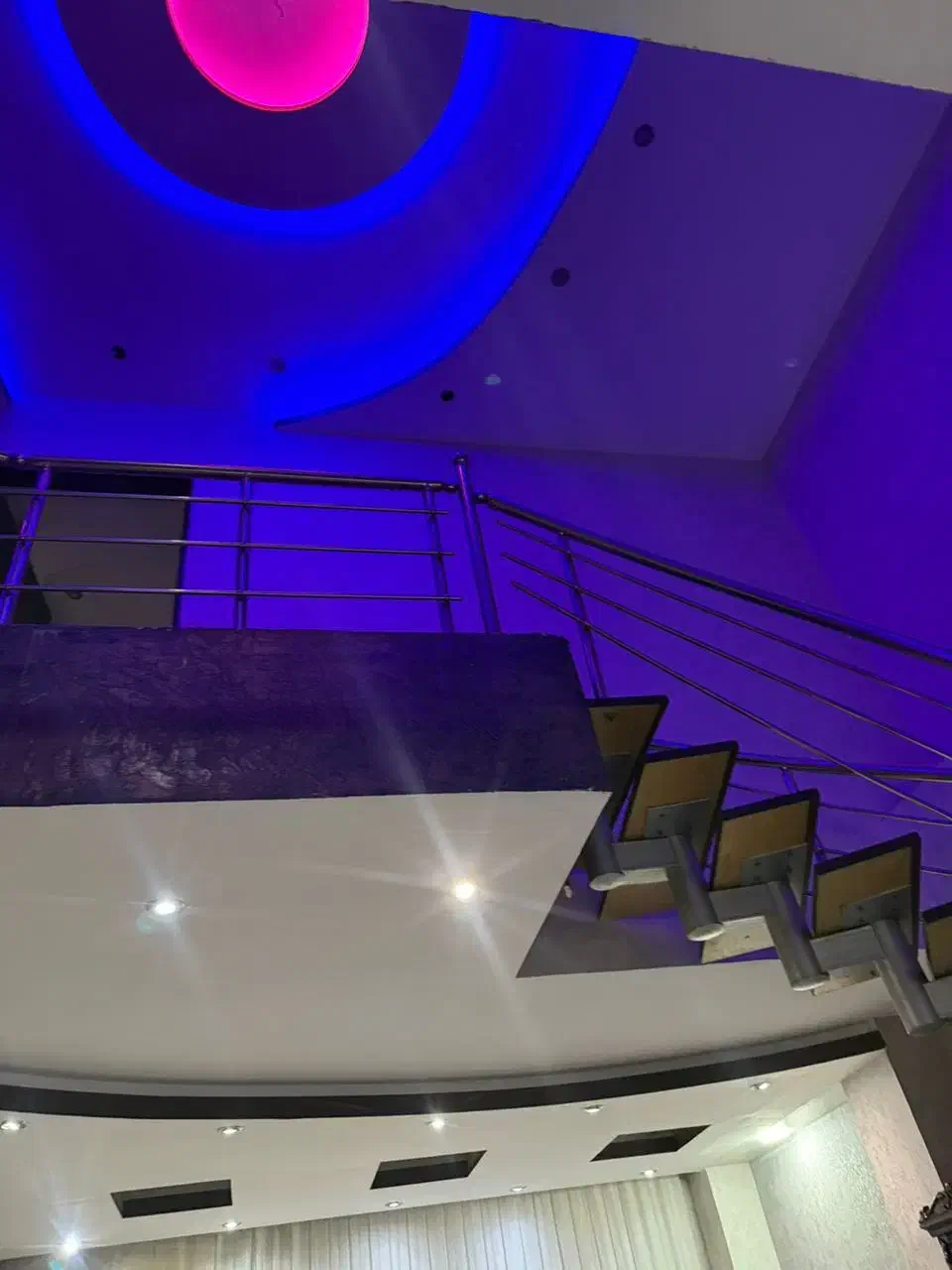 بزرگ ترین مجموعه ویلا باغ های اجاره ای در هرمزگان|اجارهٔ کوتاه‌مدت ویلا و باغ|بندرعباس, |دیوار