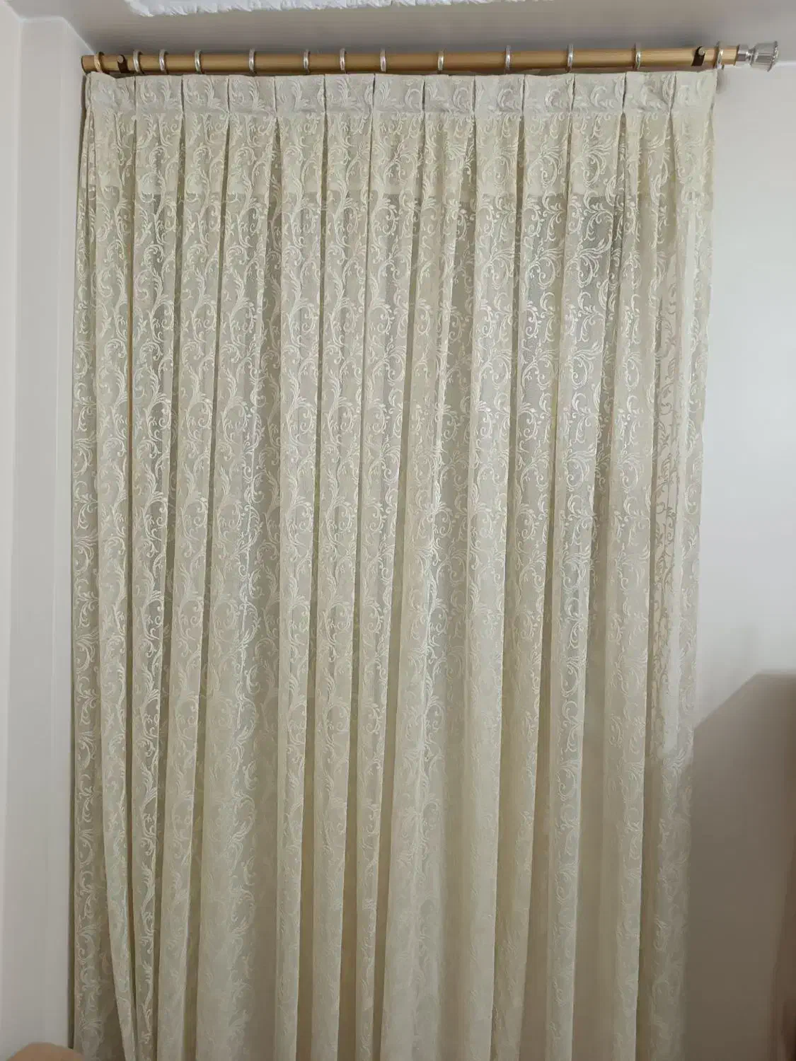 دو عدد پرده گیپور|پرده، رانر، رومیزی|ری, جوانمرد قصاب|دیوار