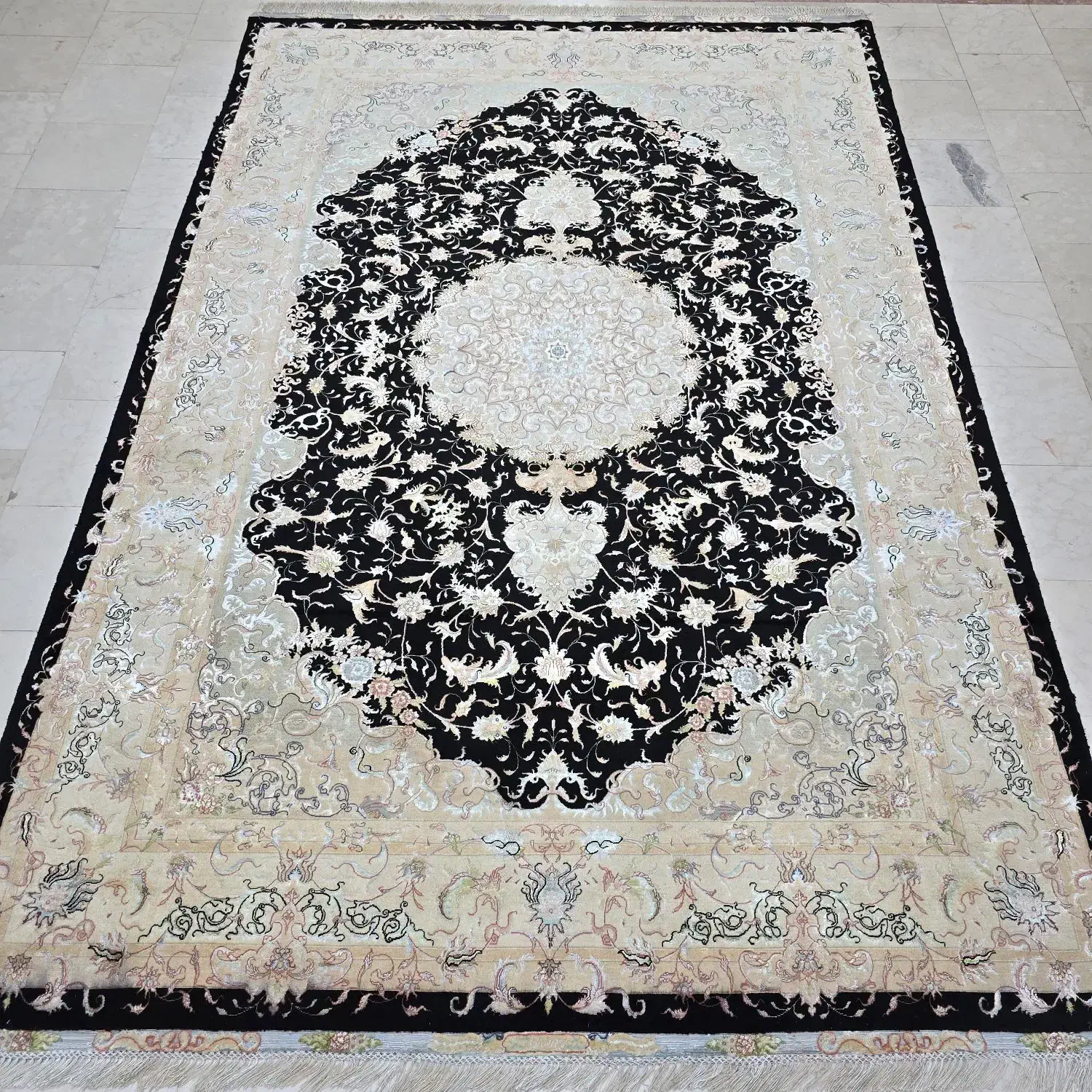 فرش تبریزدستباف سایزبندی|فرش|تهران, آرارات|دیوار