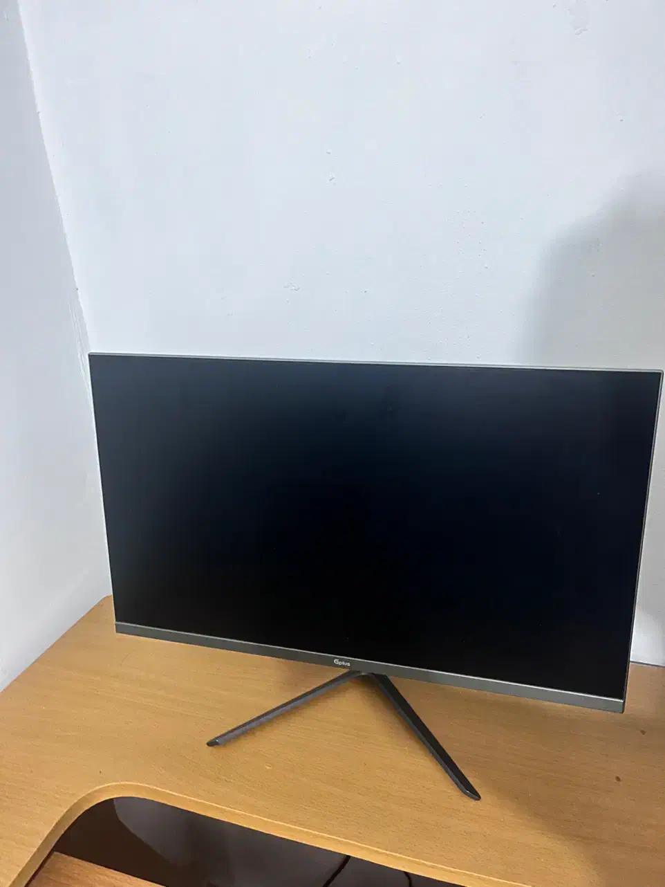 مانیتور ۲۲ GPlus|تلویزیون و پروژکتور|رشت, گلسار|دیوار