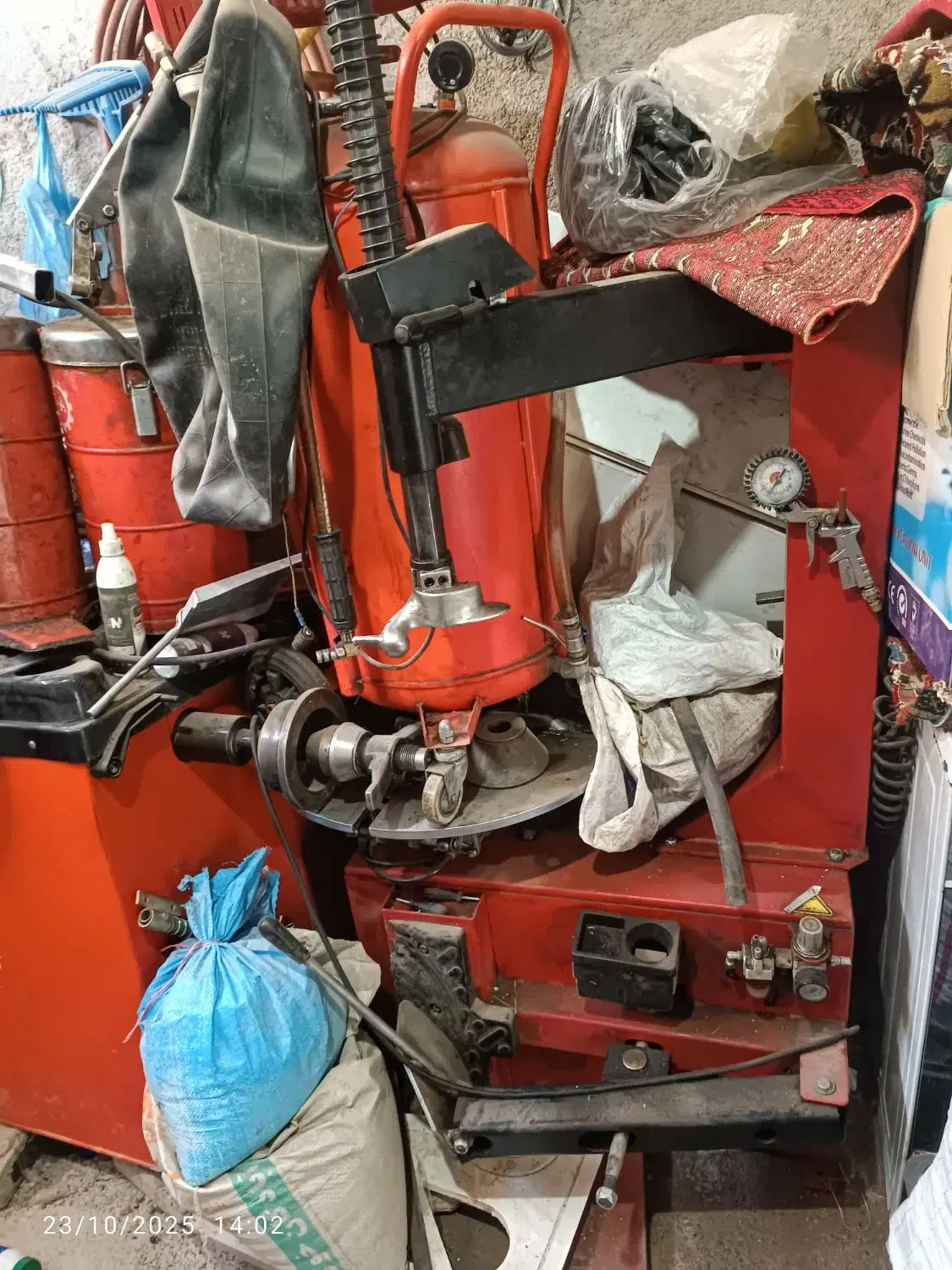 دستگاه  تعویض روغنی پنچر گیری|ابزارآلات|شوط, |دیوار