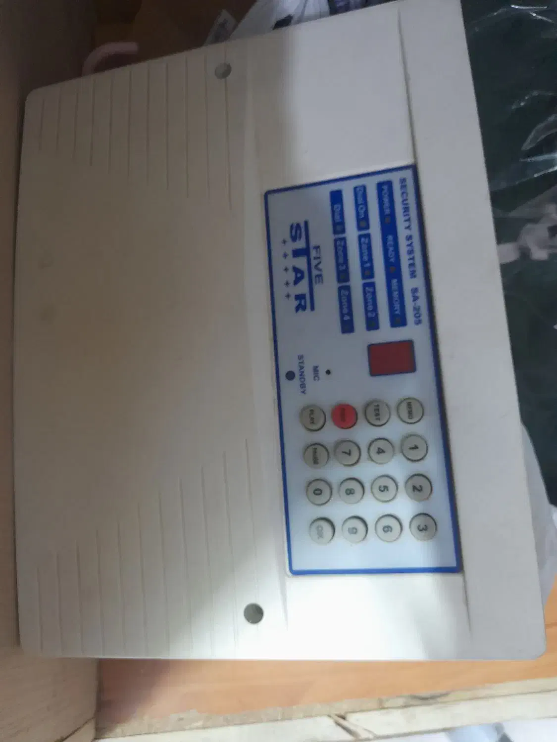 یک عدد دستگاه دزدگیر فروشی|دوربین مداربسته|مشهد, طرق|دیوار