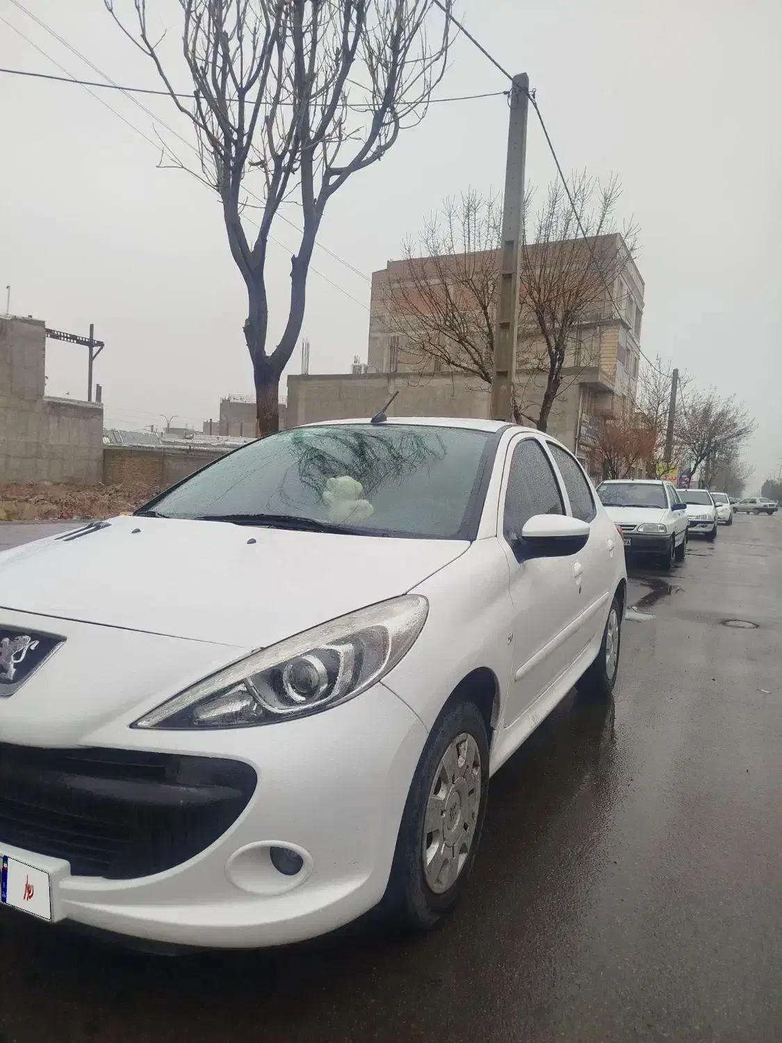 پژو۲۰۷i ۱۴۰۲|خودرو سواری و وانت|هشتگرد, شهرک بعثت|دیوار