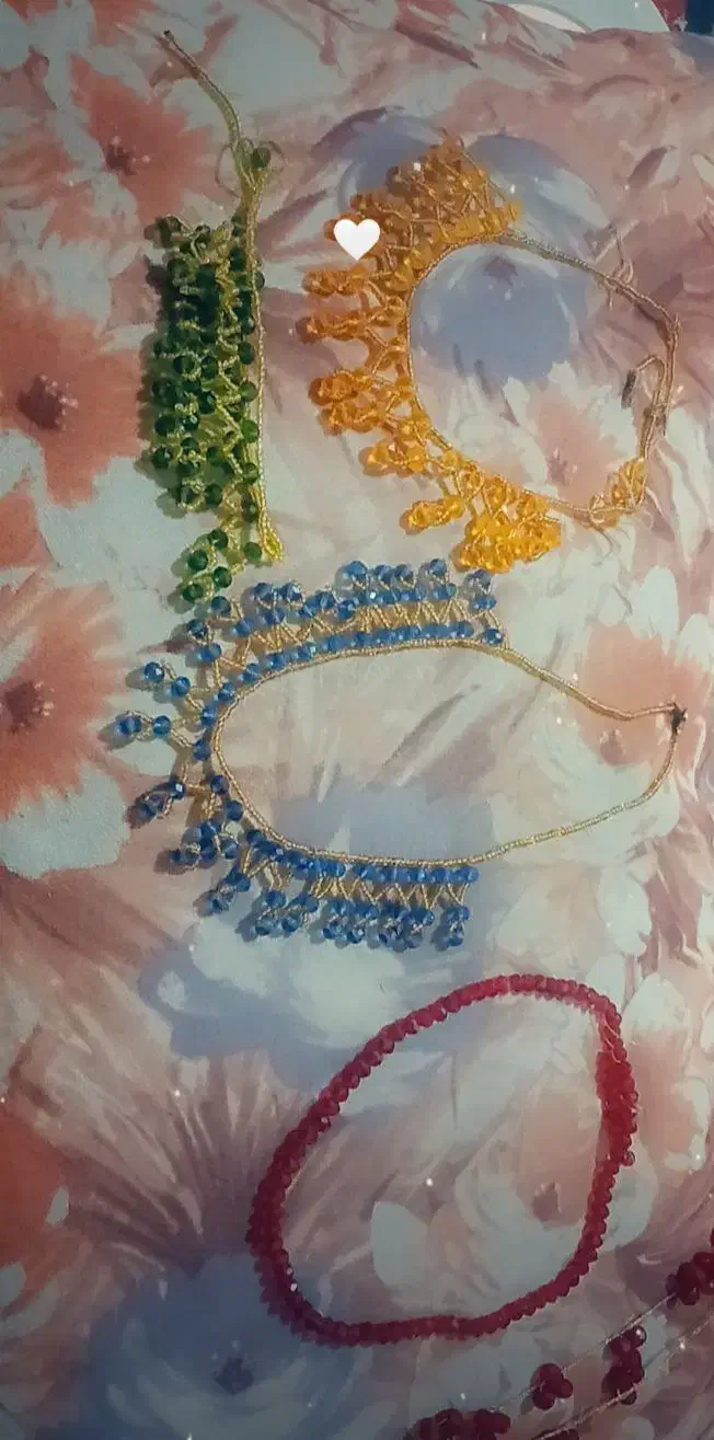 گردنبند  دستی درست شده|بدلیجات|ماهنشان, |دیوار