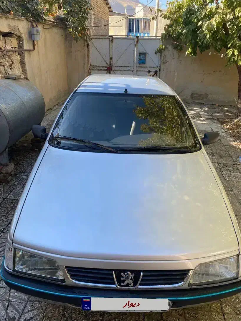 ۴۰۵ نقره ای مدل ۸۹|خودرو سواری و وانت|بروجرد, |دیوار