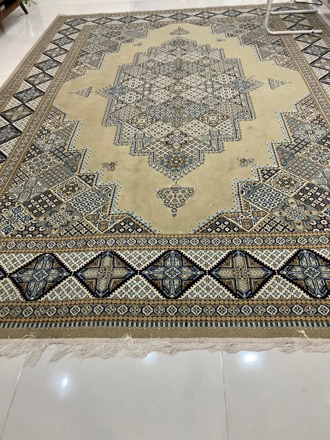 فرش خوش‌رنگ و سالم سلیمان|فرش|ساری, |دیوار