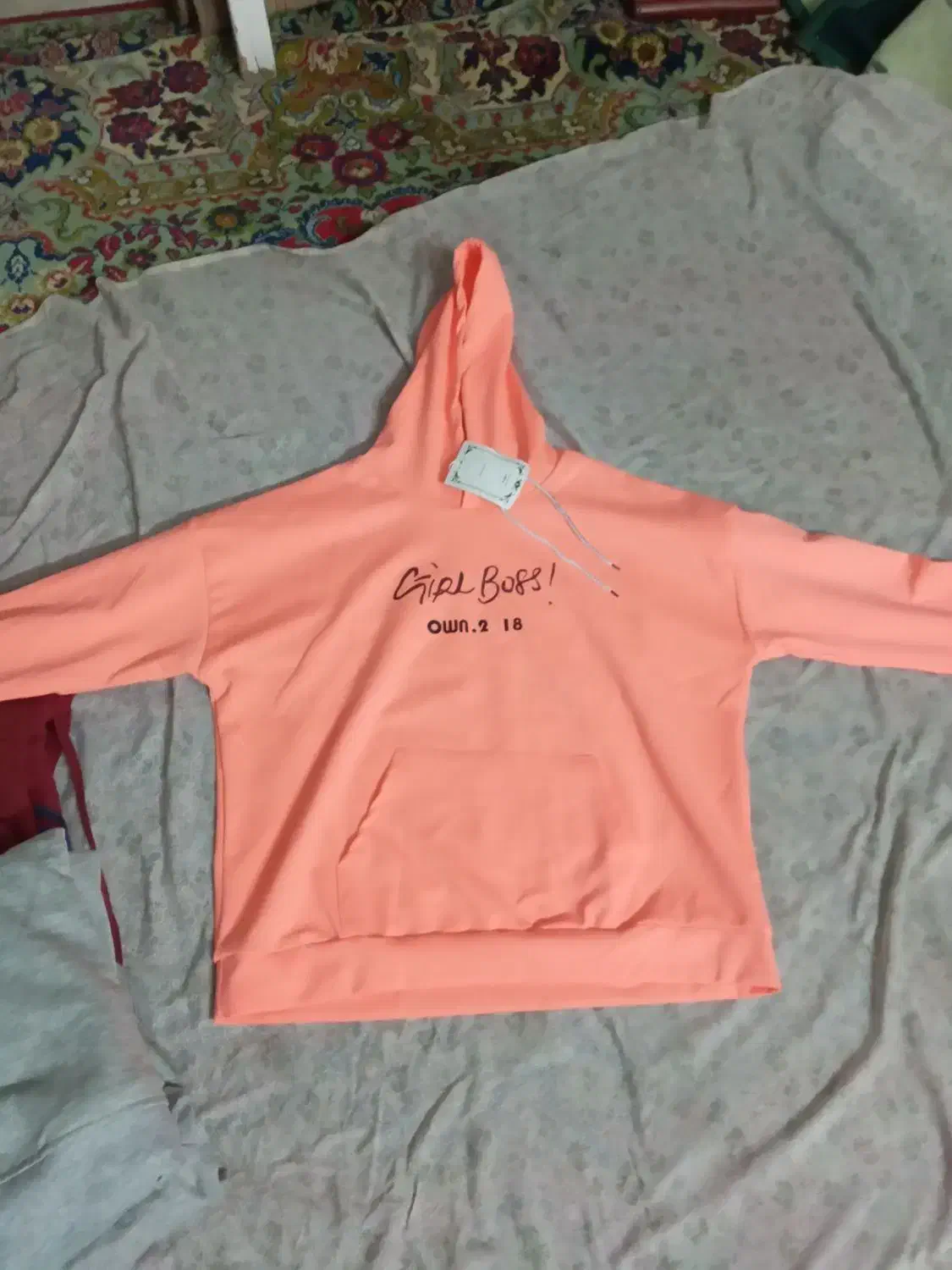 لباس|لباس|اصفهان, فرودگاه|دیوار