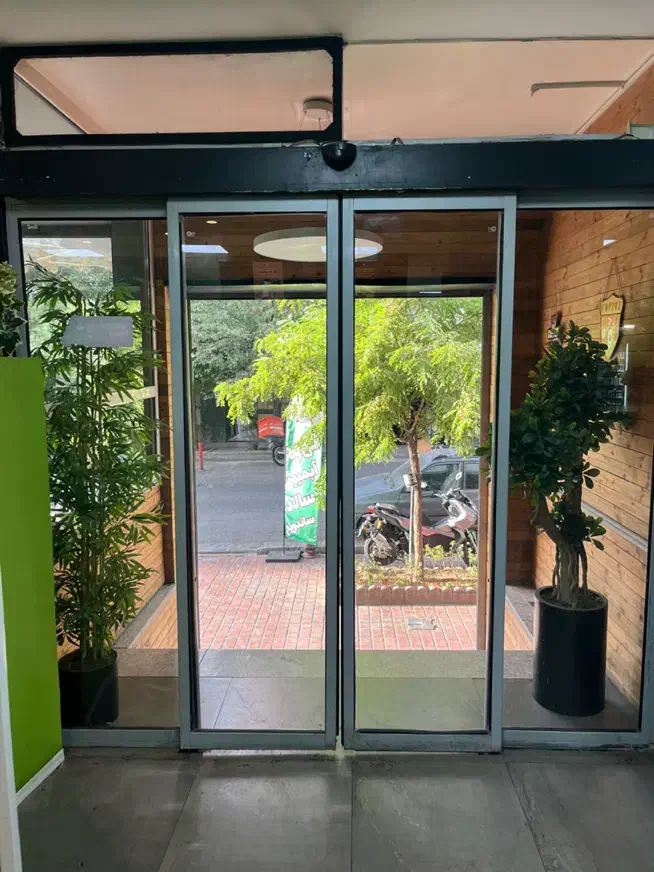 استخدام پیک تریپی و استخدامی|استخدام خدمات فروشگاه و رستوران|تهران, دریا|دیوار