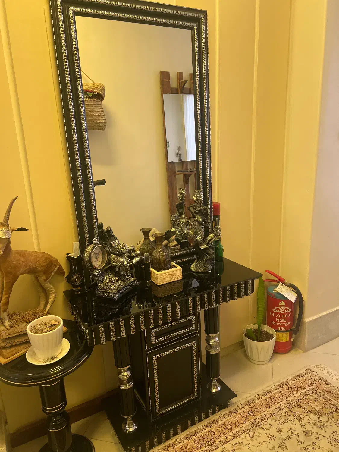 فروش وسایل منزل|بوفه، ویترین، کنسول|بندرعباس, |دیوار