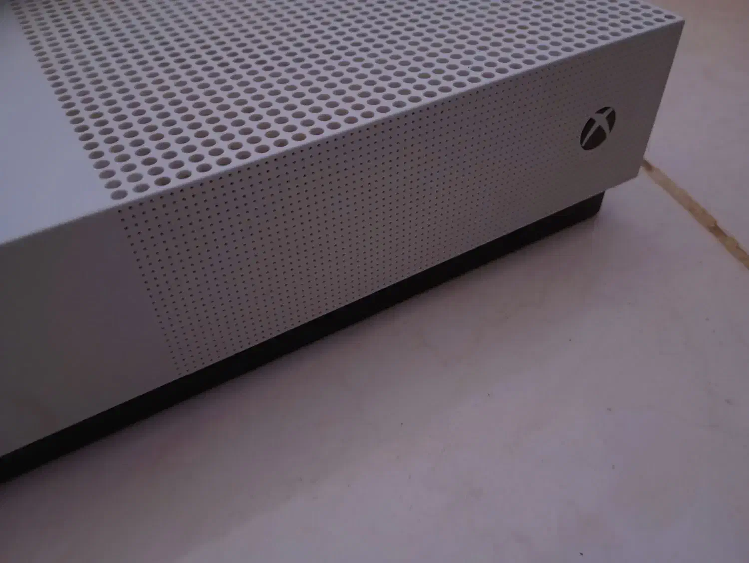 XBOX one s/ایکس باکس وان اس|کنسول، بازی ویدئویی و آنلاین|کرمان, |دیوار