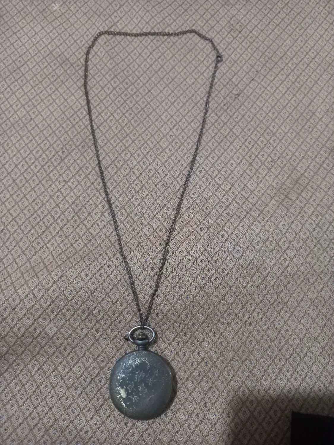 ساعت جیبی|ساعت|گنبد کاووس, |دیوار