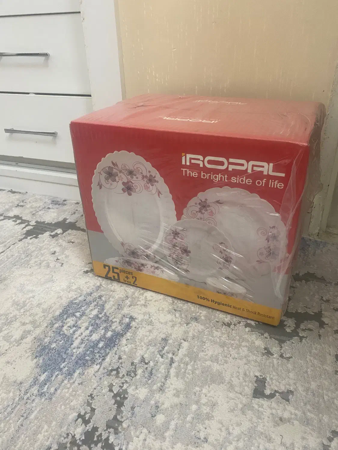 سرویس آرکوپال|ظروف سرو و پذیرایی|مشهد, کارگران|دیوار