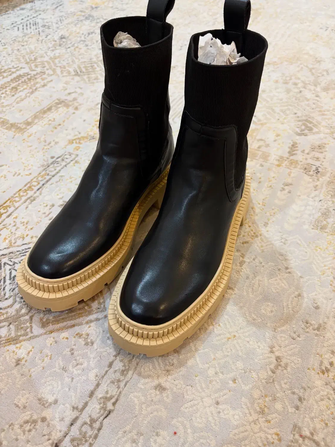 نیمبوت منگو|کیف، کفش، کمربند|اندیشه, اندیشه فاز ۱|دیوار