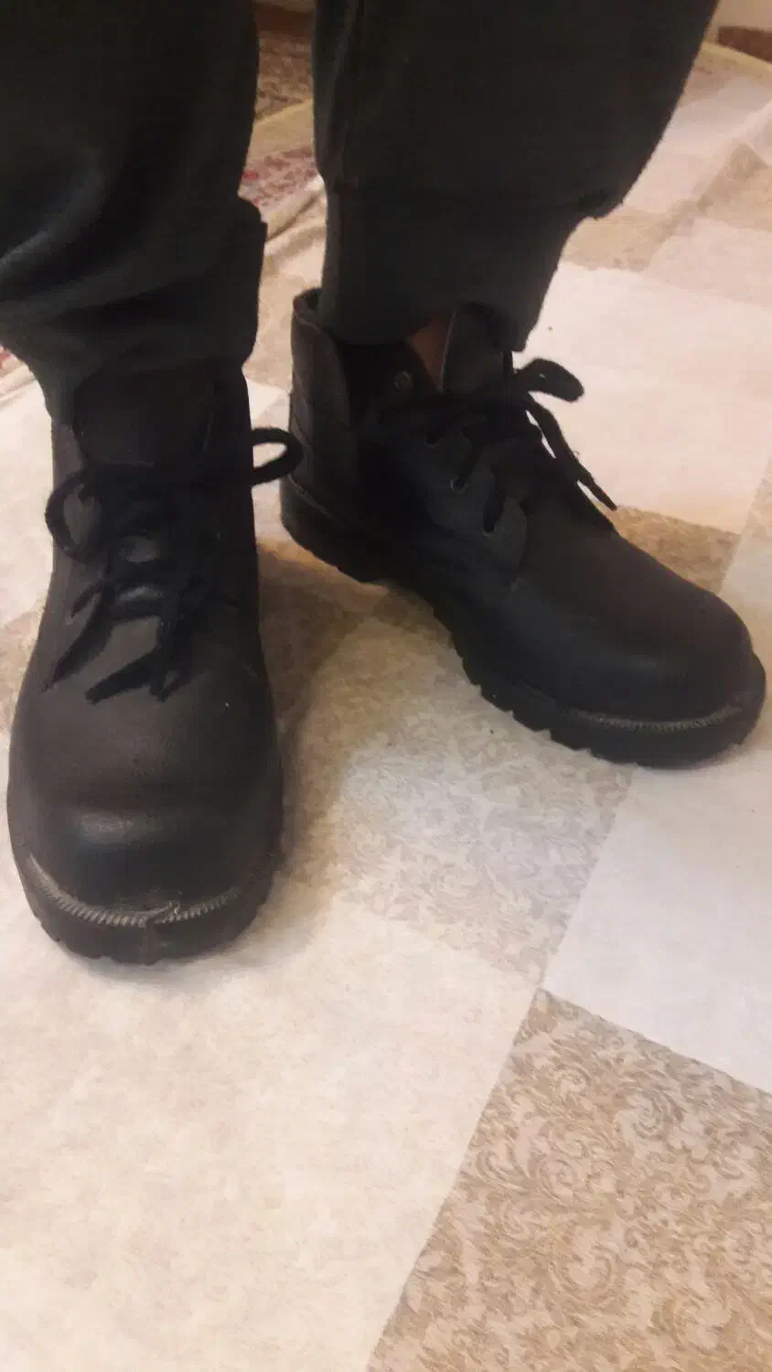 کفش ایمنی نیم بوت|کیف، کفش، کمربند|قم, زنبیل آباد|دیوار