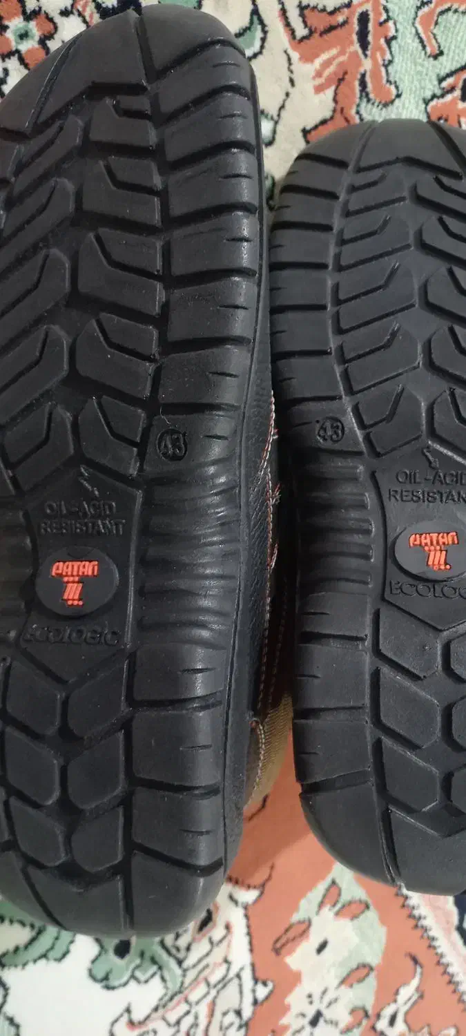 کفش کوهنوردی|کیف، کفش، کمربند|خرم‌آباد, |دیوار