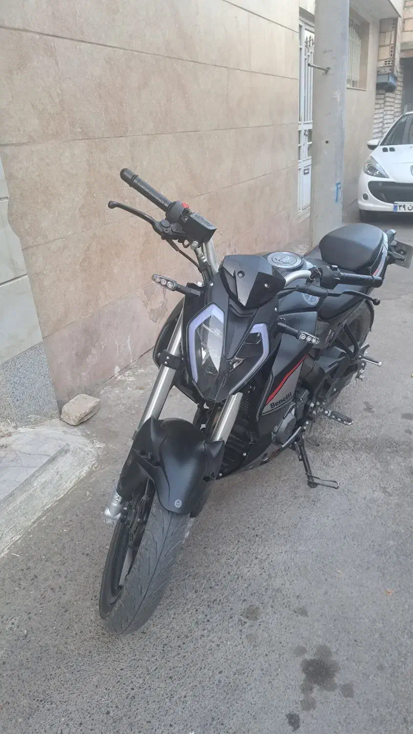 بنلی ۱۸۰ مدل ۱۴۰۰|موتورسیکلت|طرقبه, |دیوار