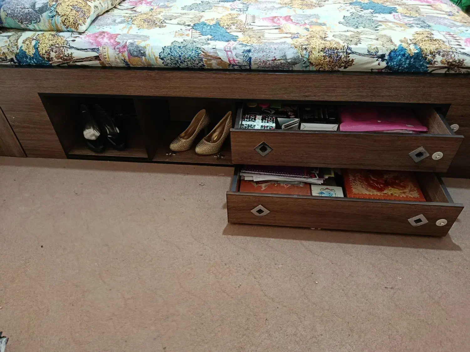 تخت دونفره|تخت و سرویس خواب|خمینیشهر, |دیوار