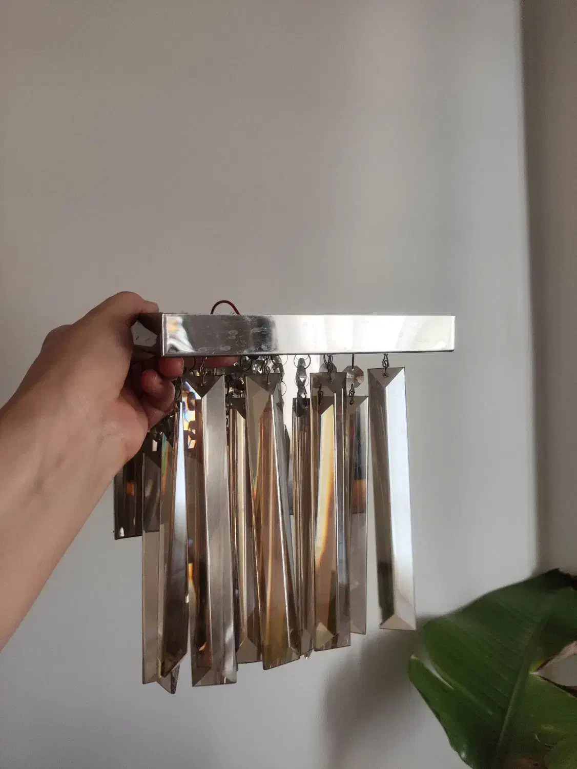 لوستر تک شعله زیبا|لوستر و چراغ آویز|رشت, شهرک قدس|دیوار