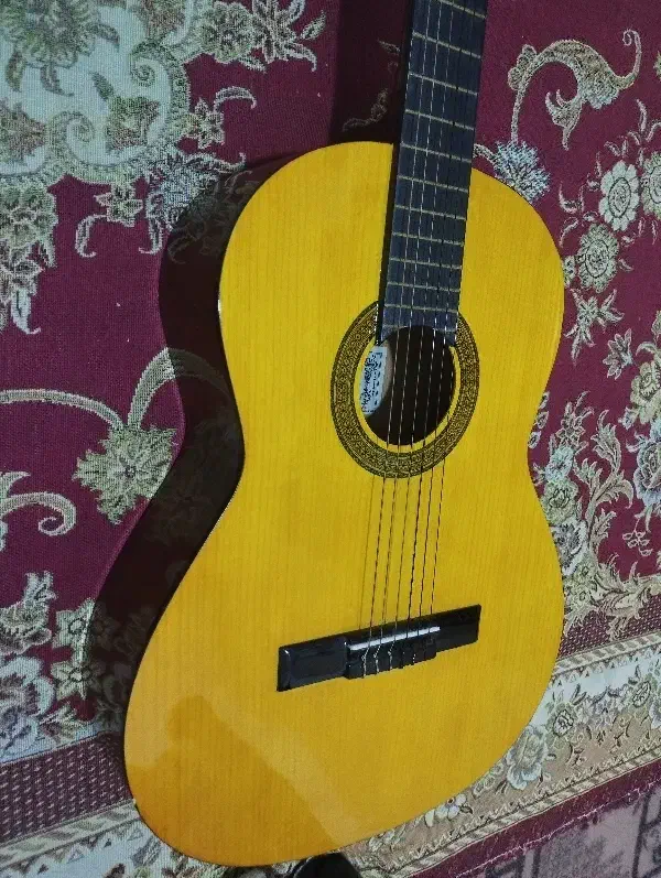 گیتار|گیتار، بیس، امپلیفایر|خمینی‌شهر, |دیوار