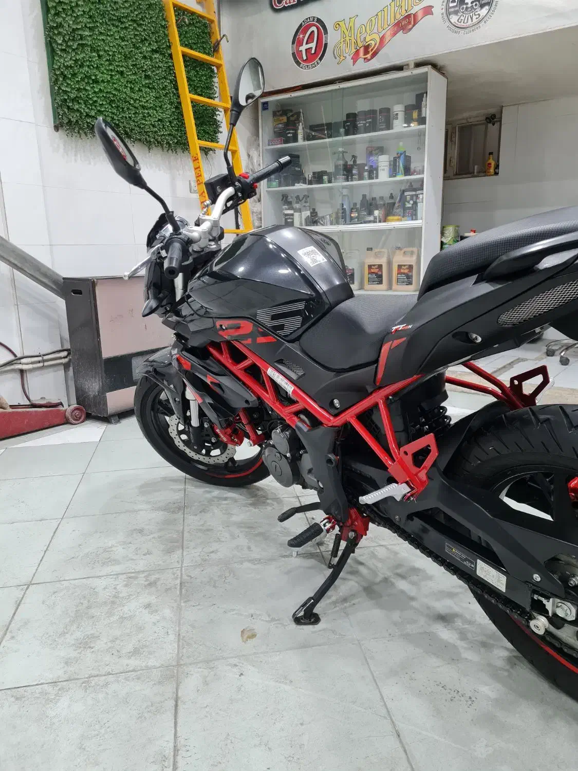 بنلی 250|موتورسیکلت|قم, حنیف نژاد|دیوار