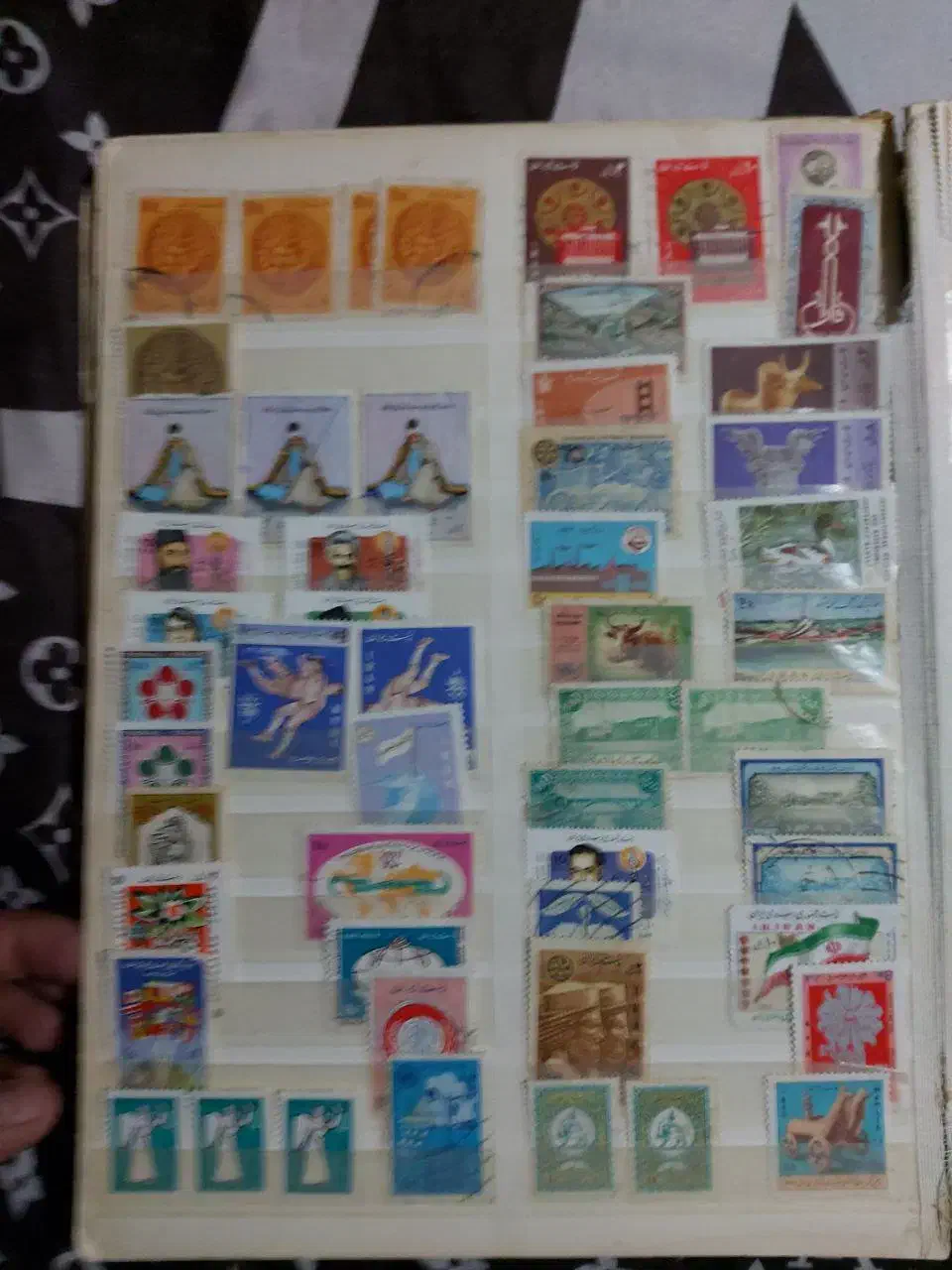 البوم تمبر|کلکسیون سکه، تمبر، اسکناس|ملارد, |دیوار