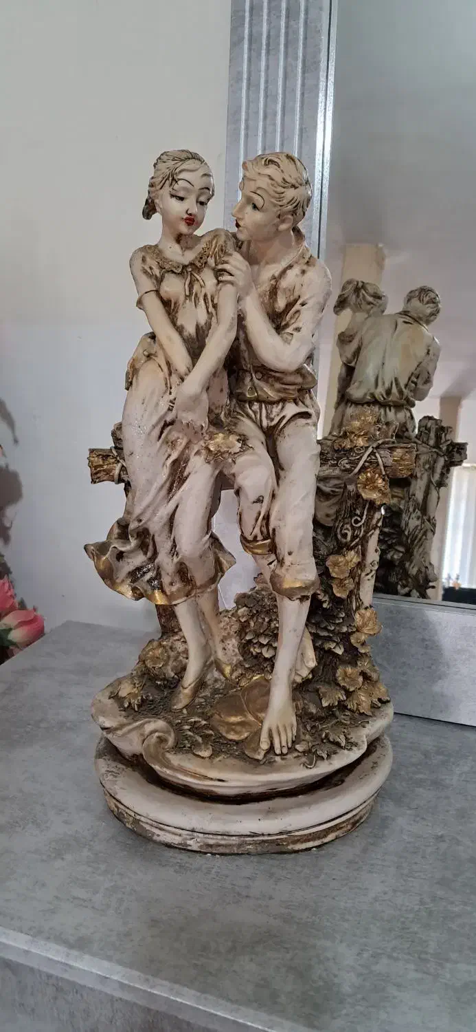 مجسمه|مجسمه، تندیس، ماکت|بروجرد, |دیوار