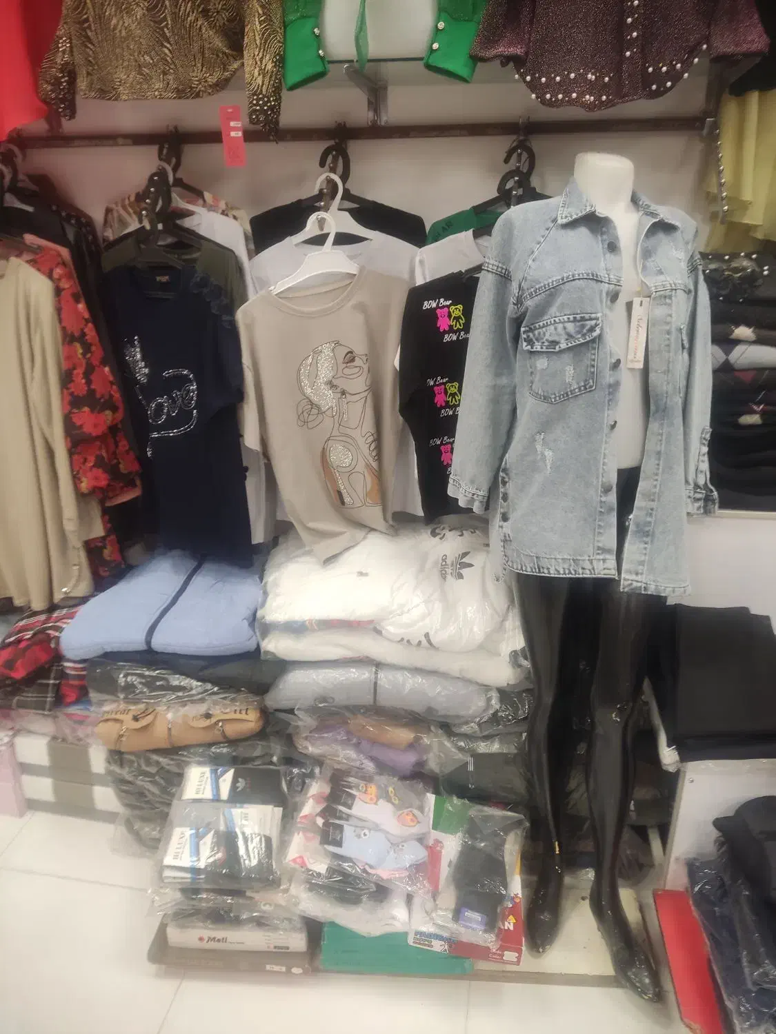 لباس مجلسی زنانه وبچه کانه و مردانه|لباس|اردبیل, |دیوار