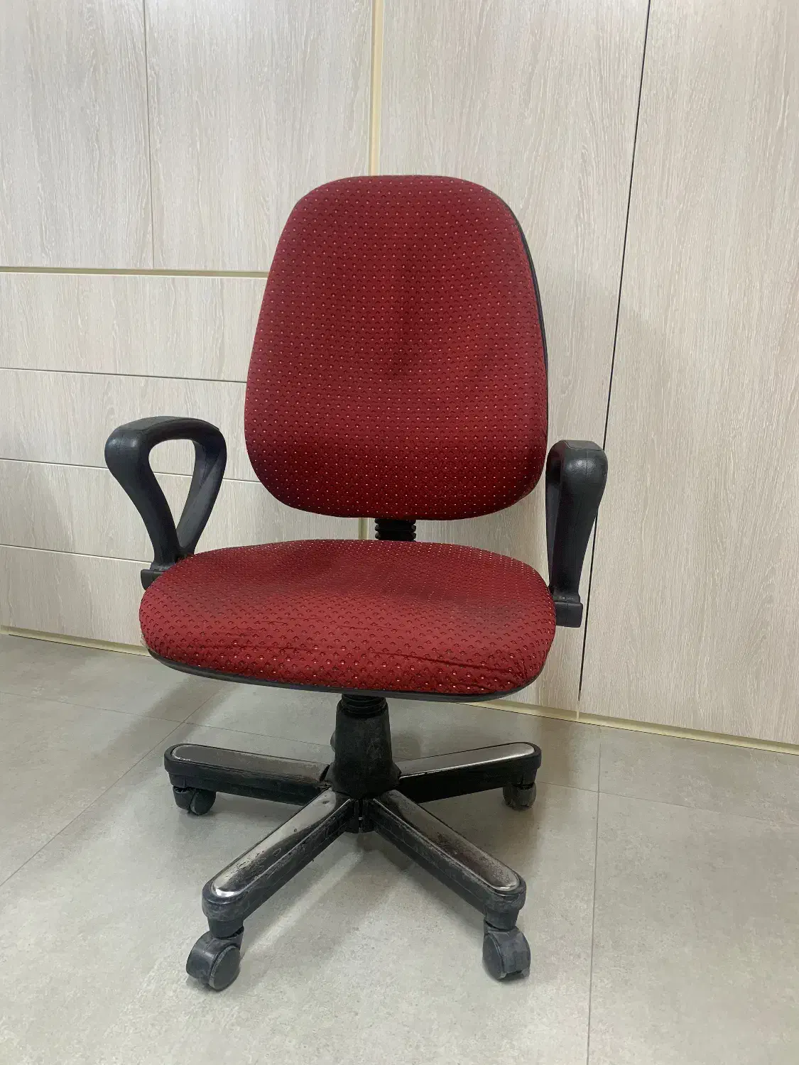 صندلی چرخدار بزرگ در حد نو|صندلی و نیمکت|خرم‌آباد, |دیوار