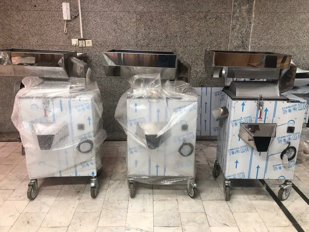 گوجه گیر مدل آلتون ترکیه +دستگاه+آبگوجه گیری+ربگیر|آبمیوه‌گیر و آب‌مرکبات‌گیر|تهران, تهرانسر شمالی|دیوار