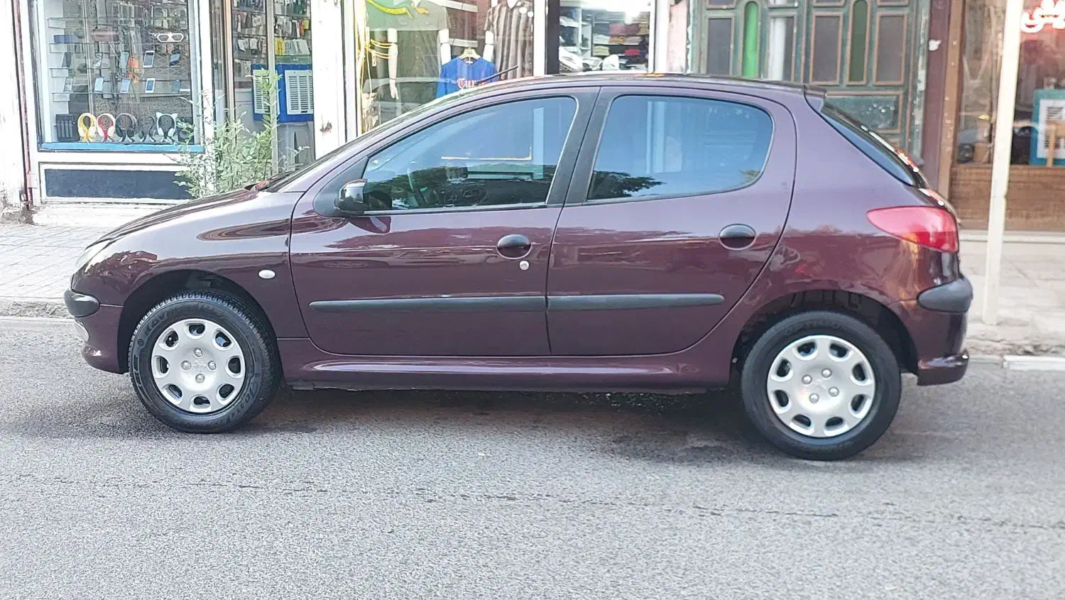 ۲۰۶ تیپ ۲ در حد درجه یک بدون کوچیک ترین صدا|خودرو سواری و وانت|زاوه, |دیوار