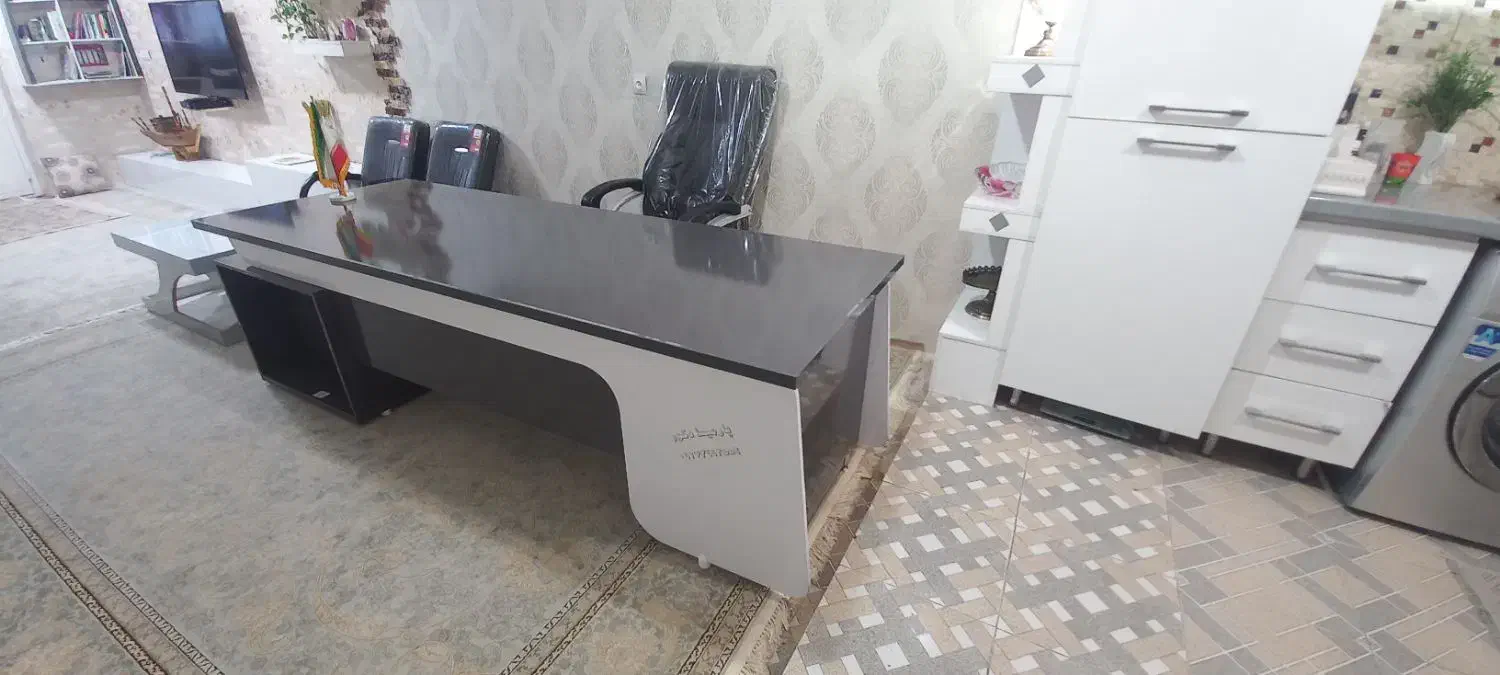 میز و صندلی|مبلمان اداری|وحدتیه, |دیوار