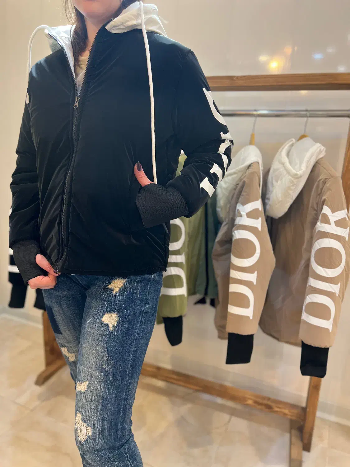 کاپشن دیور|لباس|محلات, |دیوار