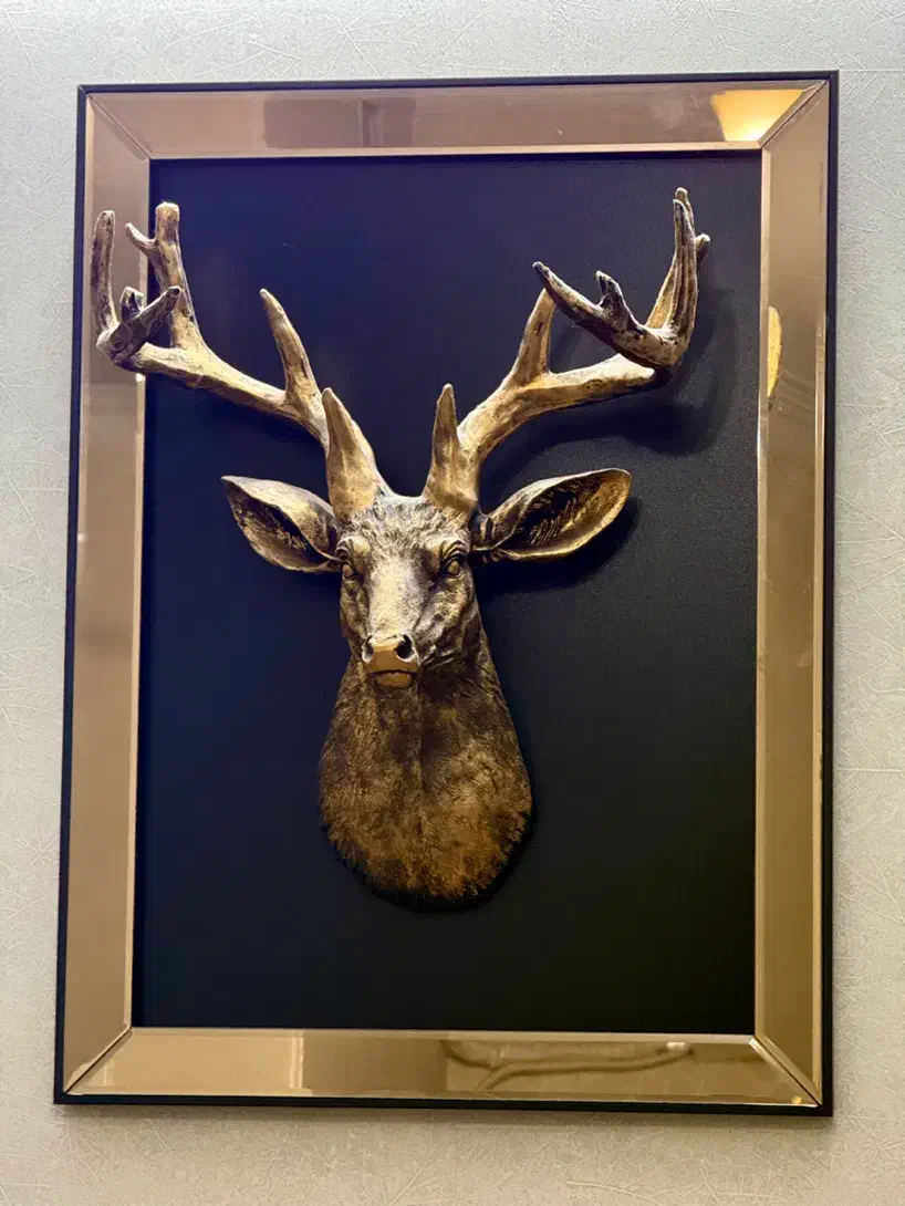 تابلو گوزن برجسته بزرگ دور ایینه|تابلو، نقاشی، عکس|تهران, مشیریه|دیوار