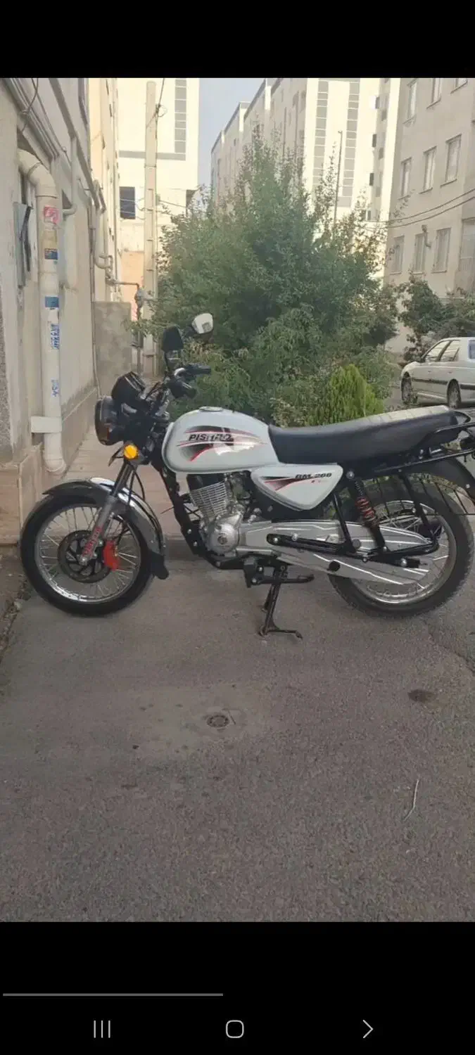 باکسر پیشرو ۲۰۰|موتورسیکلت|هشتگرد, شهرک صبا سوله|دیوار